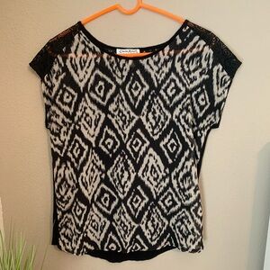 Claudia Richard blouse. Black/cream. Size S.